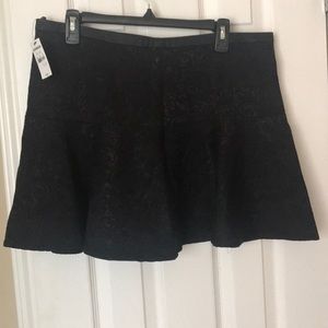 Black lace print skirt